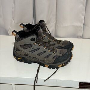 MERRELL MOAB 3 MID HIKING BOOTS 11 MENS